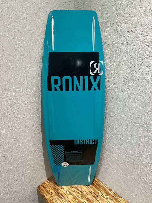 Demo Ronix District 138 Wakeboard-