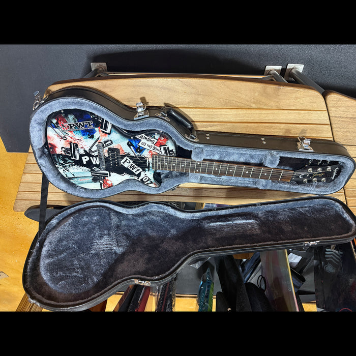 2007 MasterCraft Pro Wakeboard Tour Epiphone Trophy Guitar with Case – Rare PWT Memorabilia