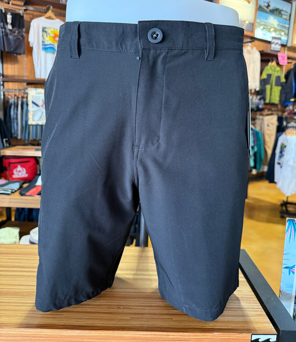 Performance Swift Hybrid Walk Short - Black