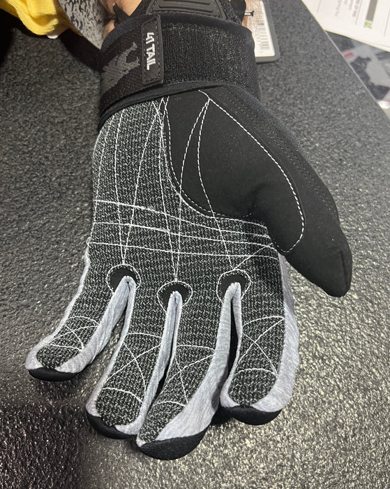 HO 2025 Syndicate 41 Tail Glove - Classic