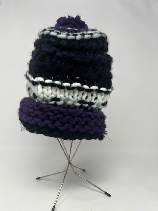 Burton  Cable Knit Beanie