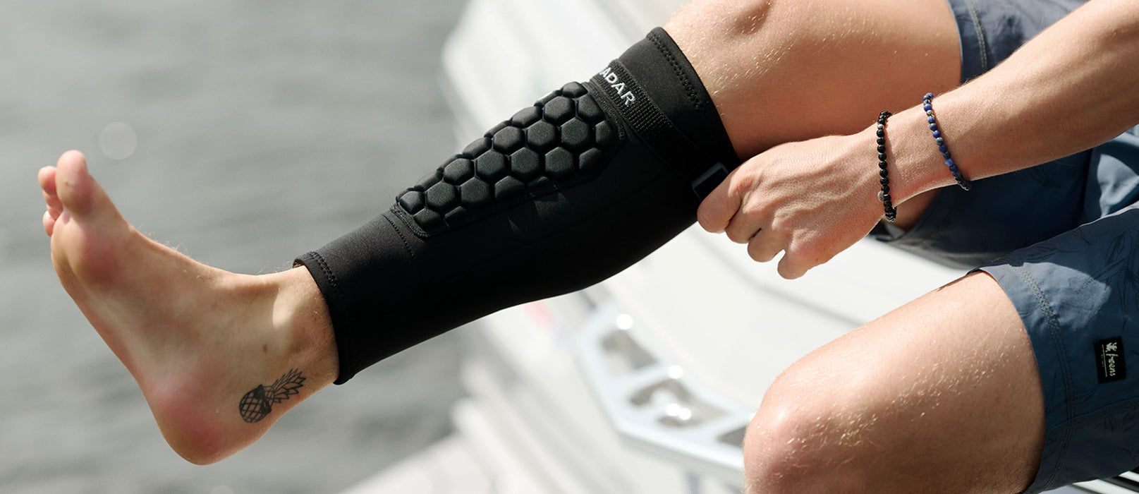 Radar 2026 Shin Guard - Black