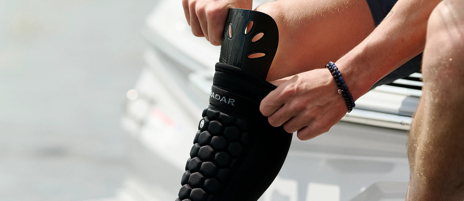 Radar 2026 Shin Guard - Black
