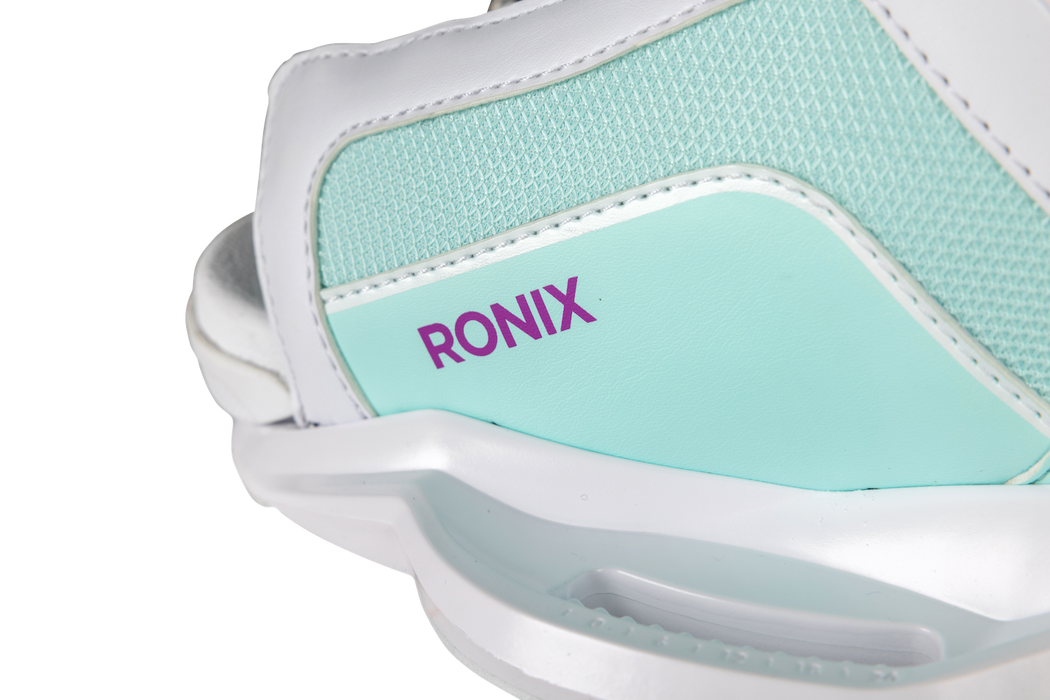 Ronix 2027 August Stage 1 Girl's Wakeboot K2-6 White/Mint