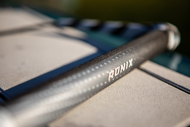 Ronix 2026 One Combo - Hide Grip 1.25 in. Dia. w/80 ft. 5-Sect. R8 Rope - Chrome / Black