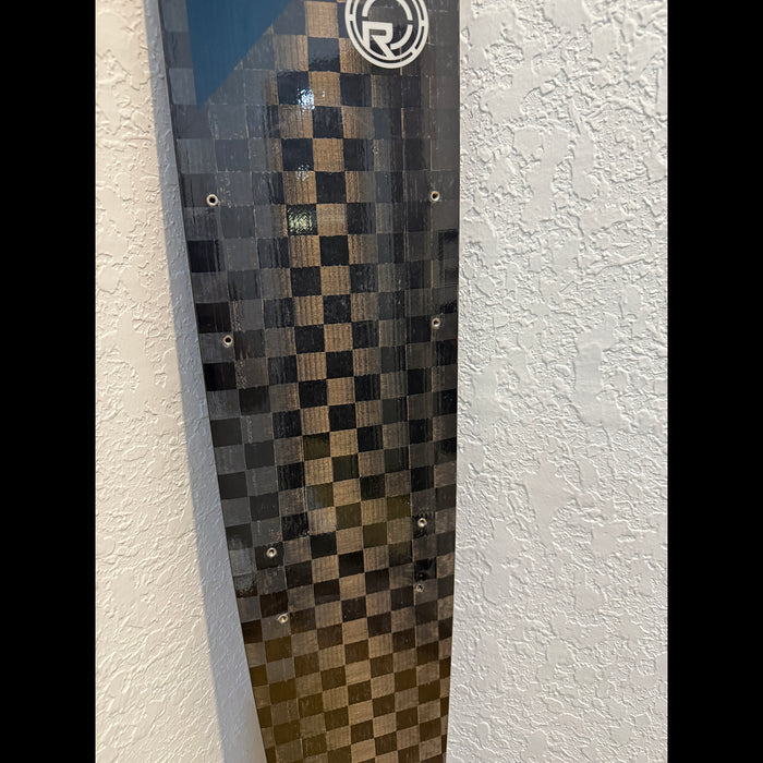 Radar 2024 Pro Build Senate 69 Textreme / Navy / Sand - REPAIRED