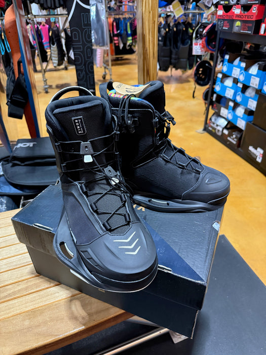 2025 RXT/ONE boot Mixmatched Pair - 12
