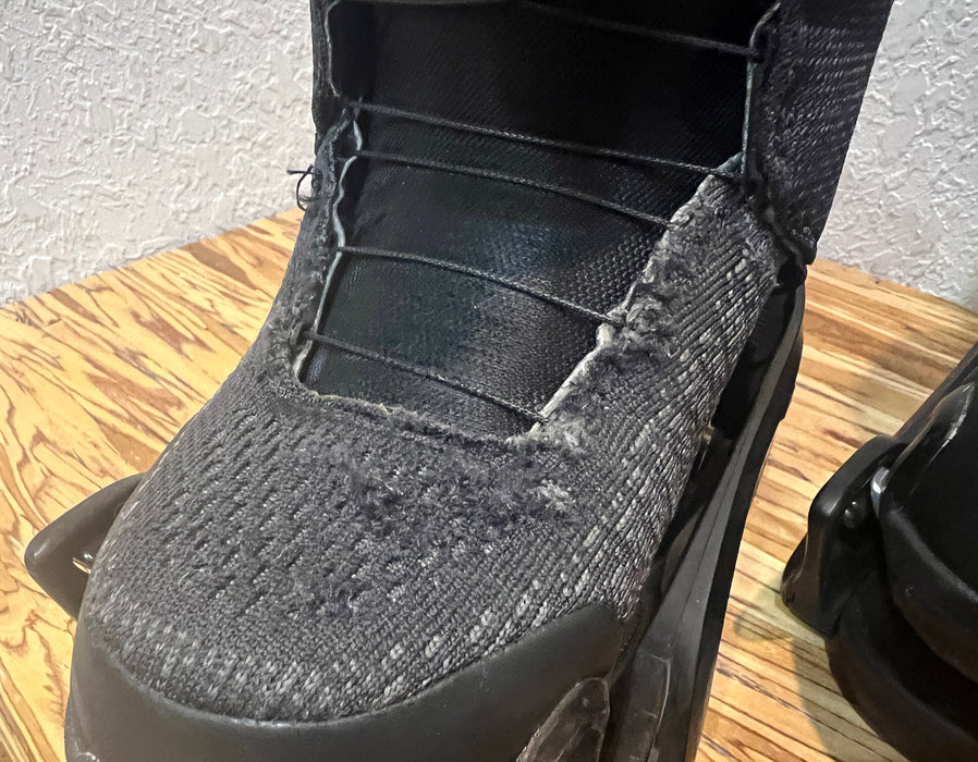 Burton Demo Ritual Step ON 6.5 w/ Medium Black bindings