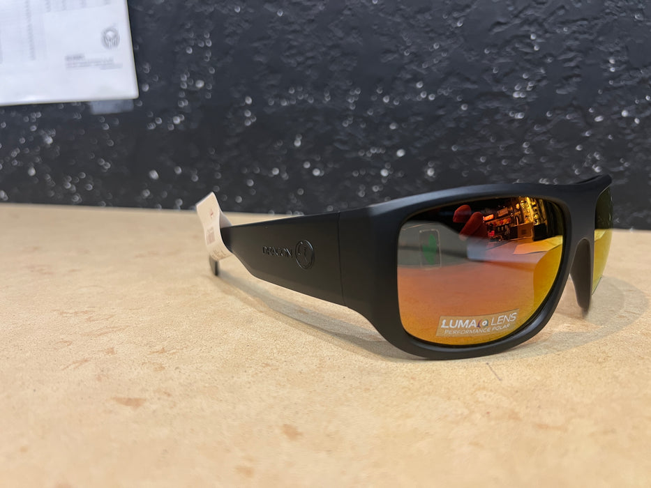 Dragon Calypso Polarized Matte Black / Black / Lumalens Plasma Ion Polarized