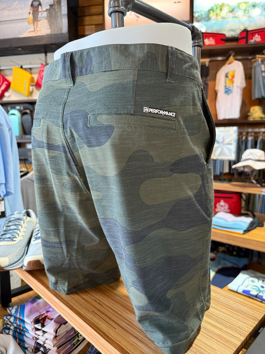 Performance Linton Hybrid Walk Short Green Camo